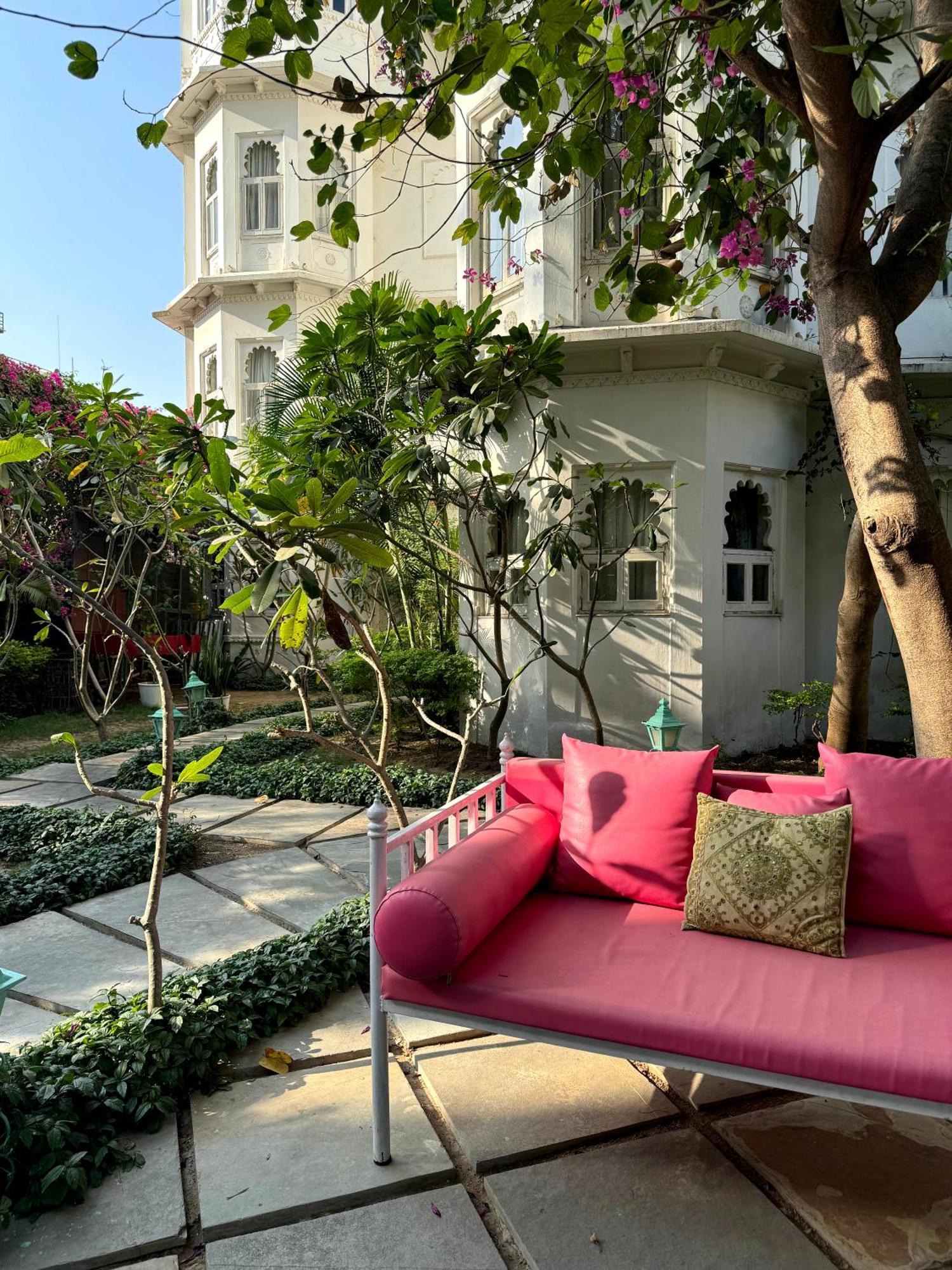 Udai Kothi Hotel Udaipur Exterior foto